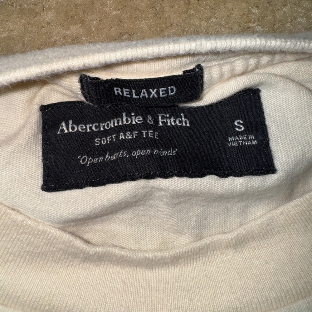 Abercrombie and Fitch women tee